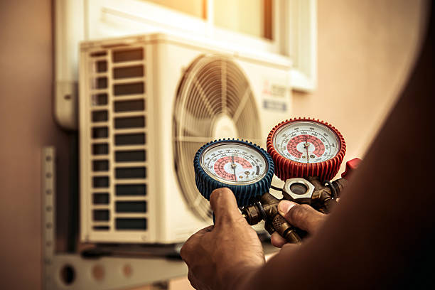 Professional Heat Pump Repair technician working in Newtown, PA